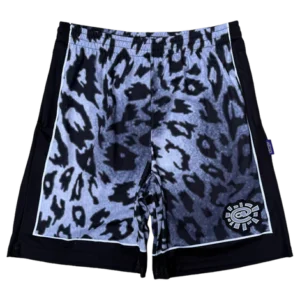 Core court short silver leopard